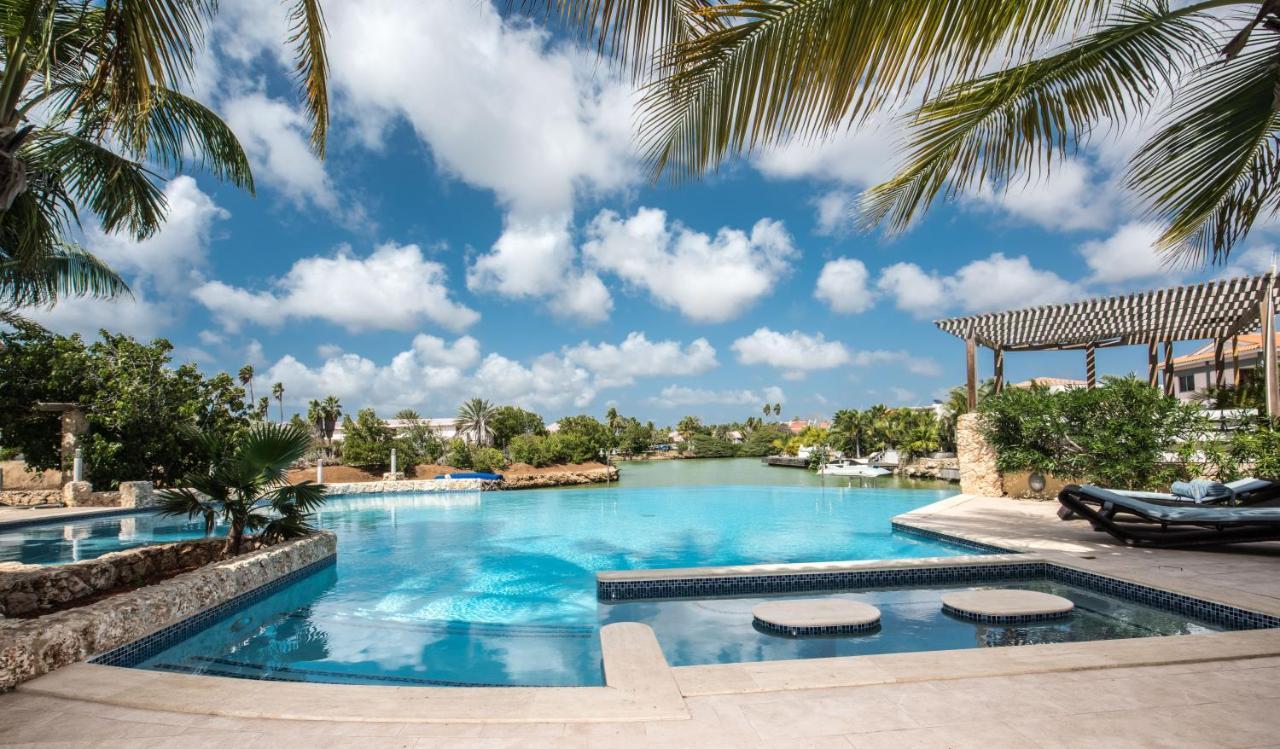 Aparthotel Bella Breeze Bonaire Playa Exterior foto